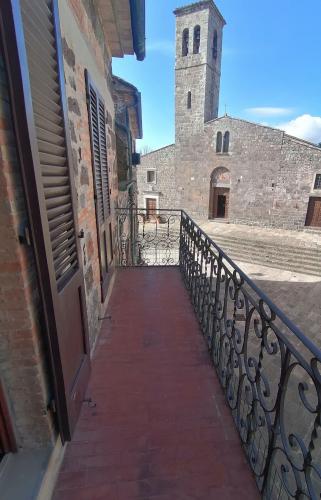 la_veduta_sulla_piazza